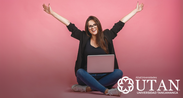 ¿Qué carreras puedo estudiar en línea en UTAN?