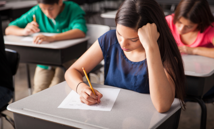 Bachillerato tecnológico o prepa, ¿cuál elegir?