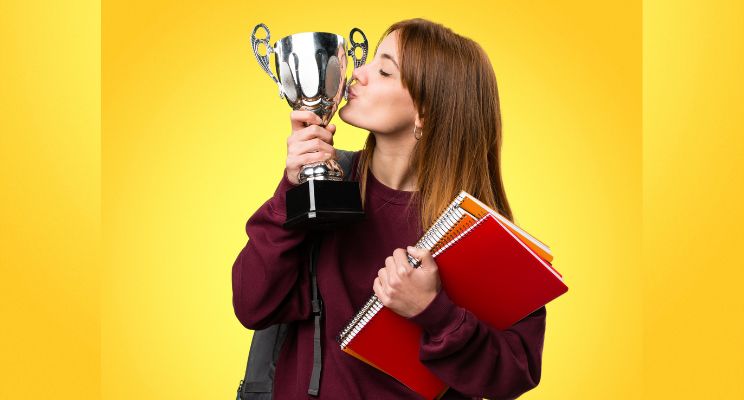 ¡Arma tu quiniela! ¿Qué Licenciatura online es la mejor para estudiar?