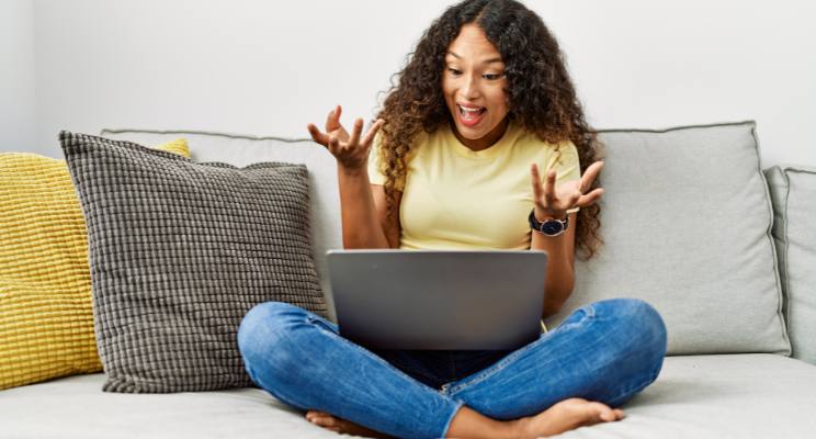 ¡Boom! 5 razones Top para estudiar Contaduría Pública En Línea